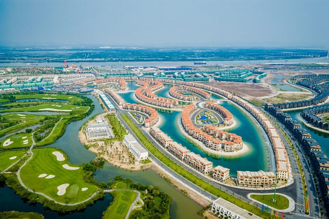Cánh cổng mở ra hai thế giới sống của giới tinh hoa Hải Phòng tại Vinhomes Royal Island
