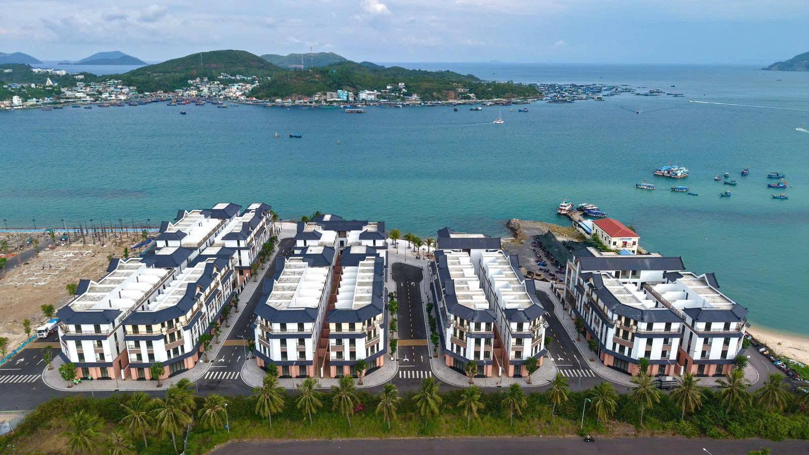 Tiến độ dự án Vinhomes Pearl Bay Nha Trang